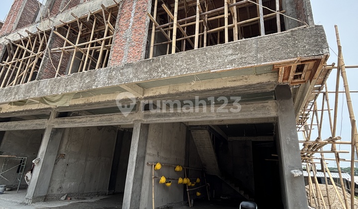 Dijual Ruko Baru 3.5 Lt Nempel Pik Di Vikamas Shm.unfurnished Cocok Utk Usaha & Rumah Tinggal. Bank. Office. Mini Market Survey Yuk!! Dijual Ruko Baru 3.5 Lt Nempel Pik Di Vikamas Shm.unfurnished Cocok Utk Usaha & Rumah Tinggal. Bank. Office. Mini Market Survey Yuk!!