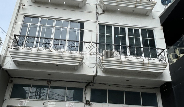 Dijual Ruko 3 Lt 4 X 25 M2 di Muara Karang Sebelah Mc Donald HGB Hadap Barat, Cocok Utk Usaha, Office, Cafe, Klinik, Bank, Survey & Nego Yuk!!