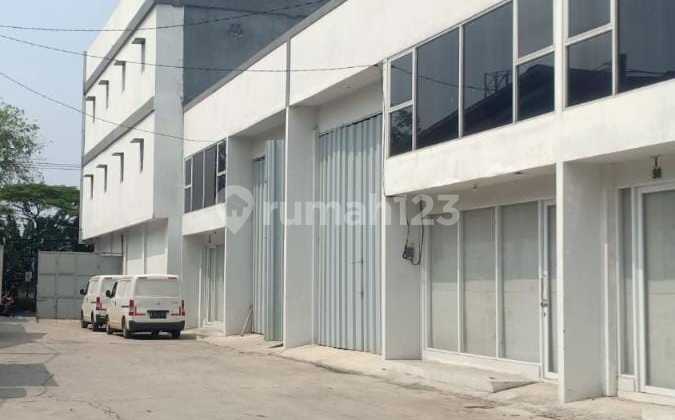 For Rent: Tandem Warehouse Units G & H, Area 600 m² in Halim/Juru Mudi Tangerang, 2-Story Office (Right & Left), Industrial Permit in Warehouse Complex, 40' Container Access For Rent: Tandem Warehouse Units G & H, Area 600 m² in Halim/Juru Mudi Tangerang, 2-Story Office (Right & Left), Industrial Permit in Warehouse Complex, 40' Container Access