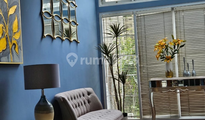 Disewakan Rumah 2 Lt Di Jagakarsa Taman Botanik Lt 226 M2 Lb 220 M2 Ada 3+1 Kt 3+1 Km Semi Furniture Siap Huni, Survei Yuk!! Ada Taman Belakang