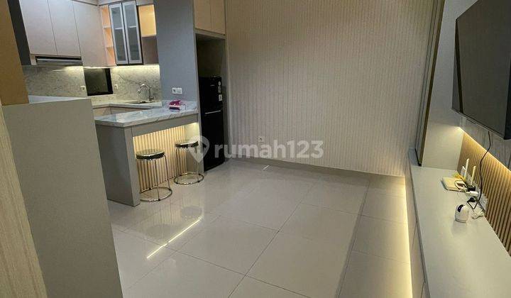 Rumah di Lantai 1 Green Royal Condo House Type 2 Br Full Furnished 5 x 10 M2   1