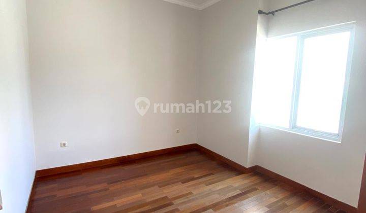 Disewakan Rumah 2 Lt Di Jeruk Purut Kemang Ada 4+1 Kt 3+1 Km Semi Furniture Siap Huni!! Survei Yuk!! 2