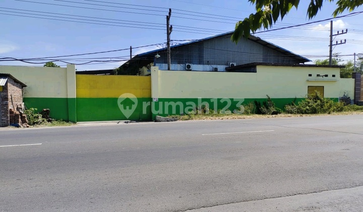 Warehouse Building Former Raya Factory, Ngrame District, Mojosari City, Mojokerto Province
