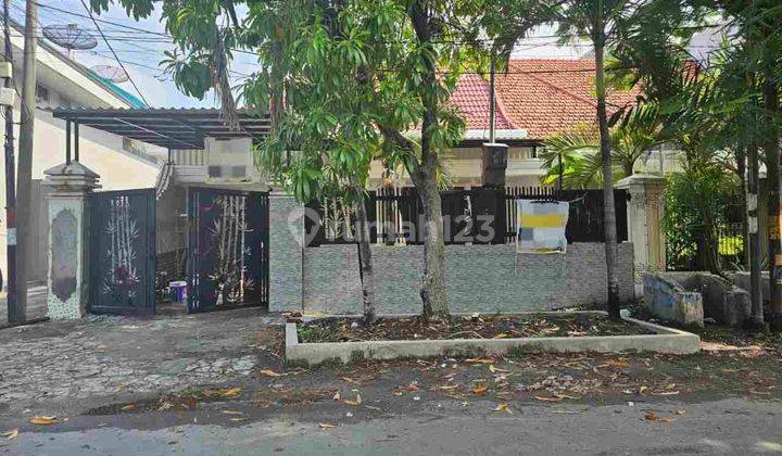 Rumah di Jl Seruni Surabaya Pusat 2