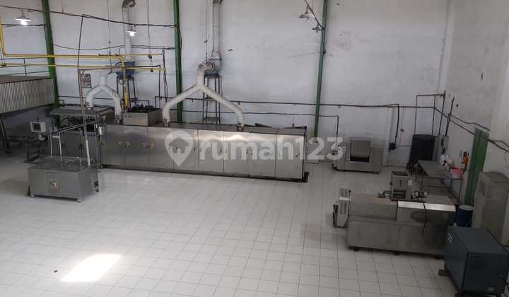 Bangunan Gudang Ex Pabrik Strategis Dekat Jalan Raya Jenggolo Sidoarjo Bangunan Gudang Ex Pabrik Strategis Dekat Jalan Raya Jenggolo Sidoarjo