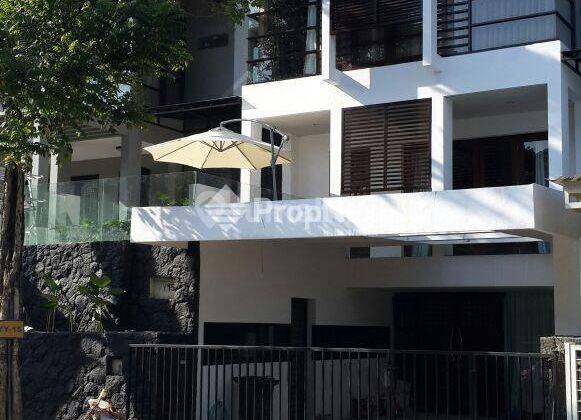 Disewakan Rumah Graha Family Blok YY 1