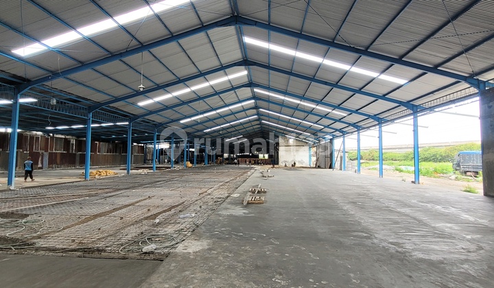 Large Industrial Factory Warehouse Surabaya West Near Perak Harbor