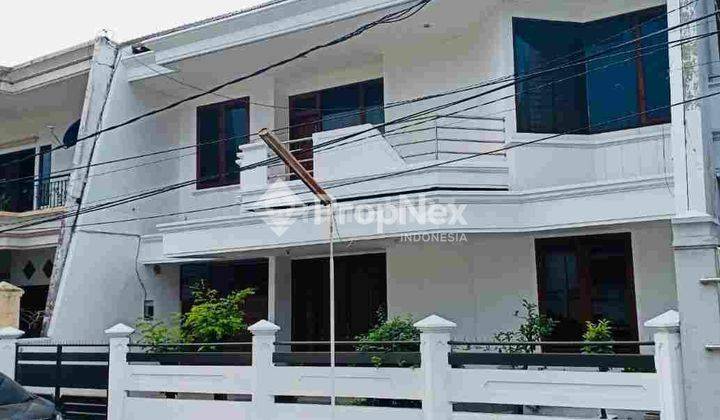 Rumah Bagus 2 lantai Darmo Baru Barat gang 3 dekat jalan kupang baru 1