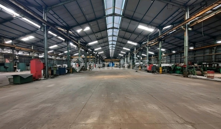 Warehouse Wide Floor Concrete Main Road Waru Sidoarjo