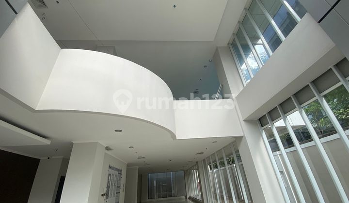 7-Floor Shop House on Raya Pasar Minggu, South Jakarta 2