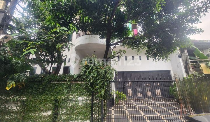 Dijual Rumah 2 Lantai Siap Huni di Bidaracina Jakarta Timur