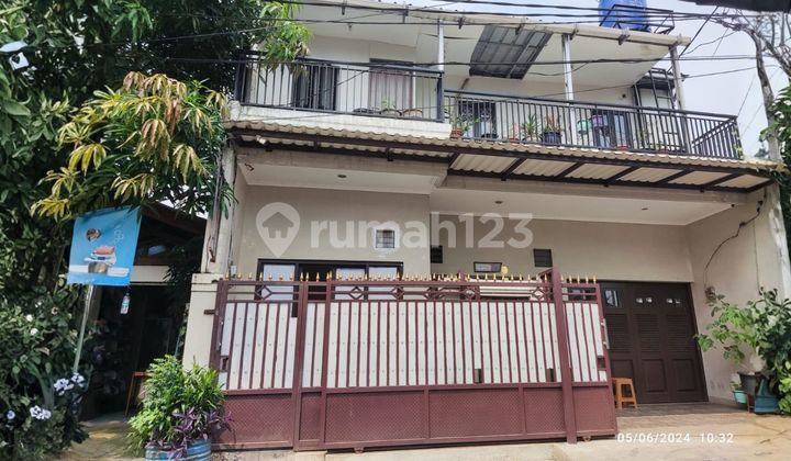 Dijual Cepat Rumah 2 Lantai di Cawang Jakarta Timur Dijual Cepat Rumah 2 Lantai di Cawang Jakarta Timur