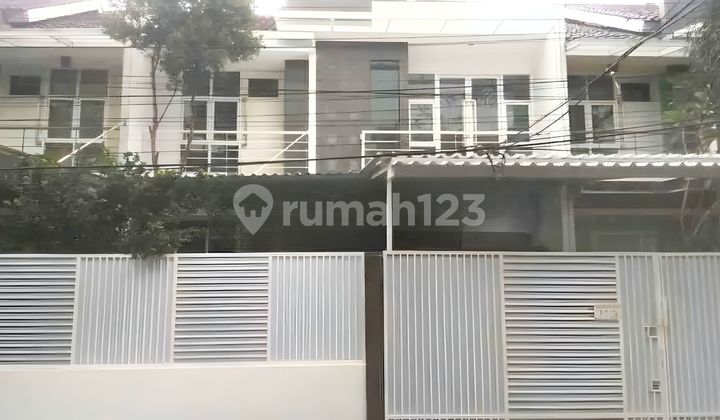 Dijual Rumah 2 Lantai di Pancoran Timur Jaksel