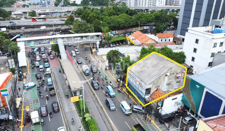 Ruko 2,5 Lantai Lokasi Dekat Mt. Haryono Residence di Otista Raya Jatinegara Jaktim