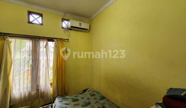 Rumah 2 Lantai di Jatiwaringin Asri Pondok Gede 2