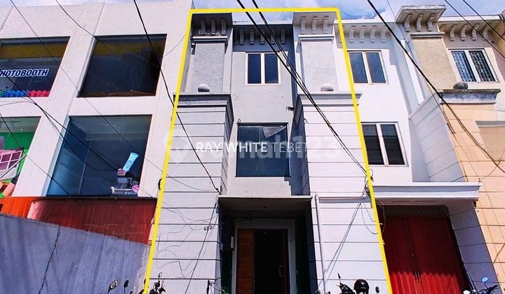 Ruko SHM 3 Lantai Tebet Raya - Lokasi Komersial Strategis, Harga dekat NJOP!
