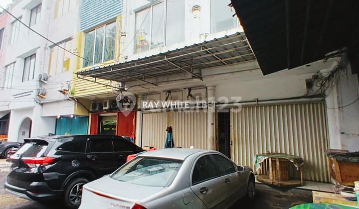 Lelang Ruko 3 Lantai di Pejaten Raya, Jakarta Selatan Lelang Ruko 3 Lantai di Pejaten Raya, Jakarta Selatan