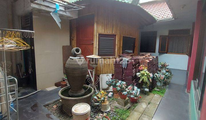 Rumah Lokasi Strategis di Daerah Tebet Jakarta Selatan 2