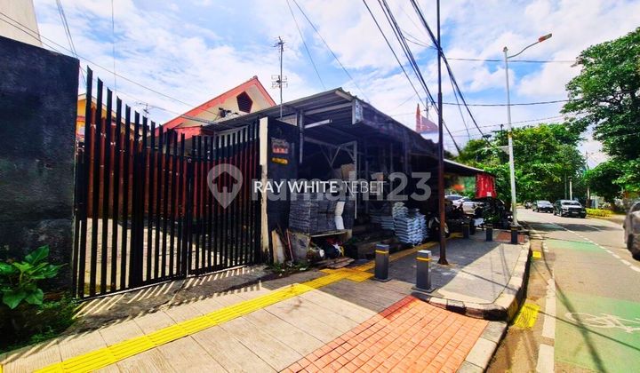 SHM House Location by the Main Road in Tebet Barat, South Jakarta