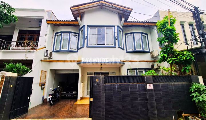 2-Storey House SHM Ready to Occupy in Tebet, South Jakarta 2