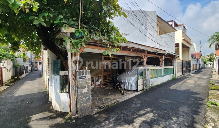 Rumah SHM Hook Hitung Tanah di Tebet, Jakarta Selatan 2