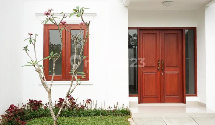 Rumah Cantik Semi Furnished Dalam Cluster Graha Raya 2