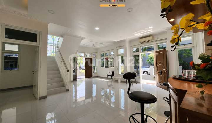 Nice 2-Story House Corner Position Near Living World Mall 2