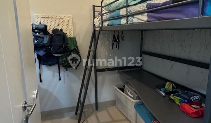 Modern Minimalist House in Graha Raya Cluster