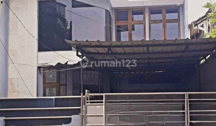 Rumah 2 Lantai Shm Di Sektor 3 - Bintaro Butuh Minim Renovasi Dekat Bintaro Plaza 1