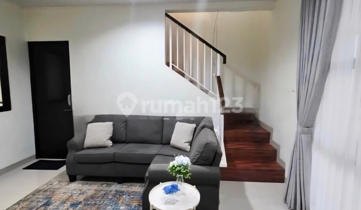 2-Storey Ready-to-Occupy House in Modern & Straightforward Style 2