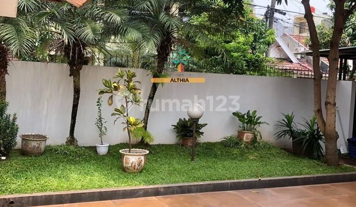 Rumah Bagus 2 Lantai SHM Menghadap Selatan di Sektor 3 Bintaro 2