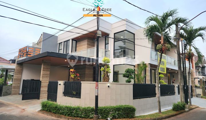 Nice House with SHM Ready to Occupy Corner Position in Sector 9 Bintaro