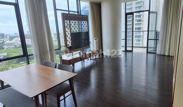 Apartemen Mewah Verde East Tower | 176 M² Hoek dengan Balkon| View Terbuka Utara-Timur | Fully Equipped 2