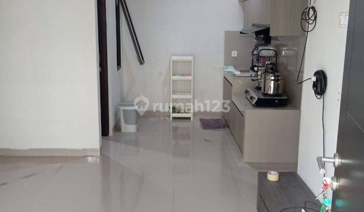 Rumah 2 Lantai Modern Dekat Iti Serpong 2