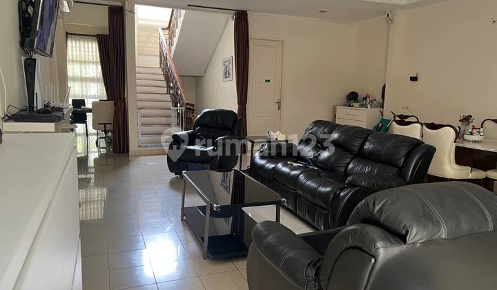 Rumah Mewah Siap Huni 3 Lantai di Lebak Bulus - Kompleks Panorama | SHM | Harga Turun 2