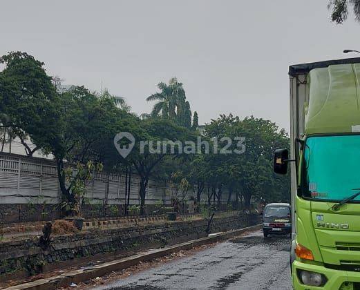 Gudang Di Lokasi Sangat Strategis Area Dekat Bandara Soeta 1