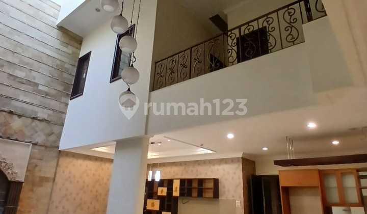 Rumah Rapi Danau Indah Siap Huni. Masih Rapi & Bagus.strategis. 2