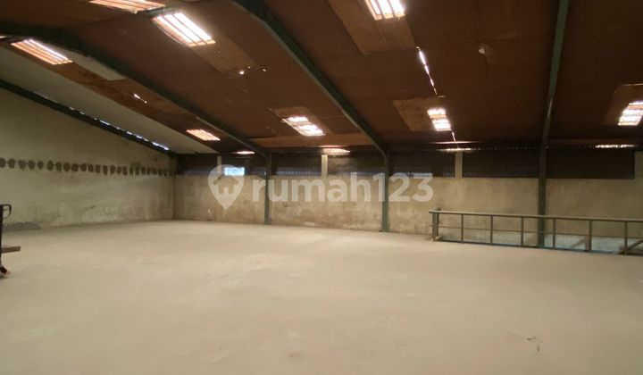 Warehouse in a Very Strategic Location East Jakarta Near the Port