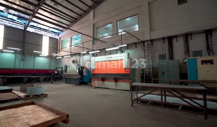 Gudang di Dalam Kawasan Marunda. Sudah Renovasi. Akses Dekat Tol.