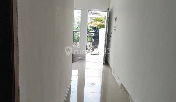 Rumah Baru 2 Lantai Unfurnished SHM di Gading Griya Residence Jakarta Utara 2