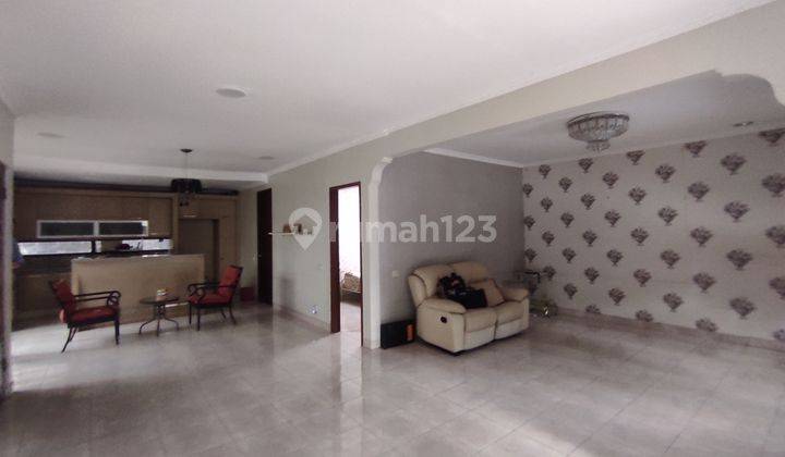 Rumah 2 Lantai Semi Furnished Di Taman Hokaido Lippo Karawaci Tangerang Banten 2