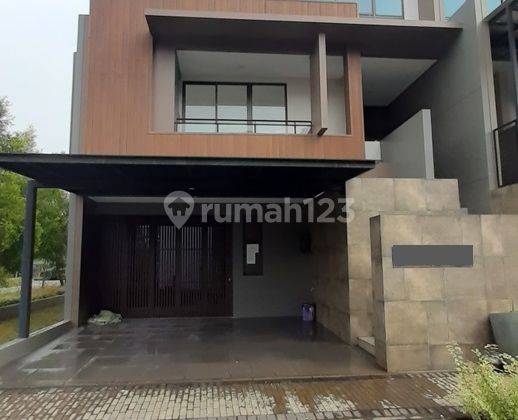 Disewakan Rumah 3 Lantai Cluster Zora Kazumi Bsd City Tangerang 1