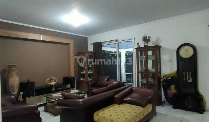 Disewakan Rumah 3 Kamar 2Lt Furnished, Sevilla Bsd City Tangerang 2