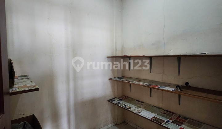 For Sale European Classic House in Taman Ratu Kedoya, West Jakarta 2