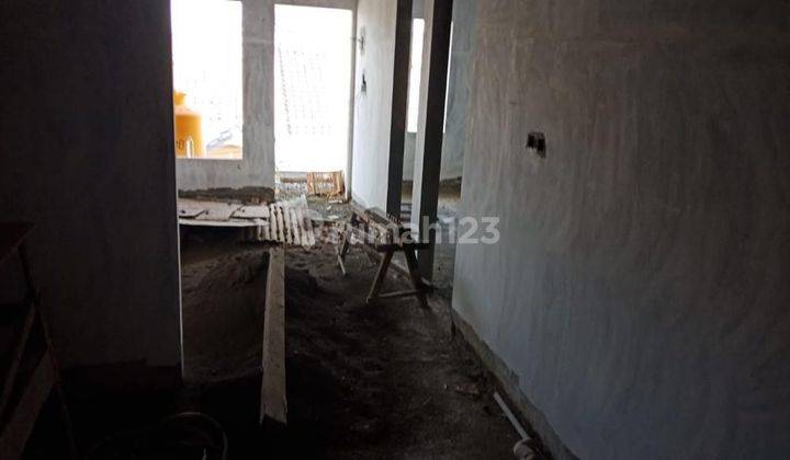 Rumah Gress Baru Ykp Rungkut 4 Kamar Dekat Merr Dan Tol 1