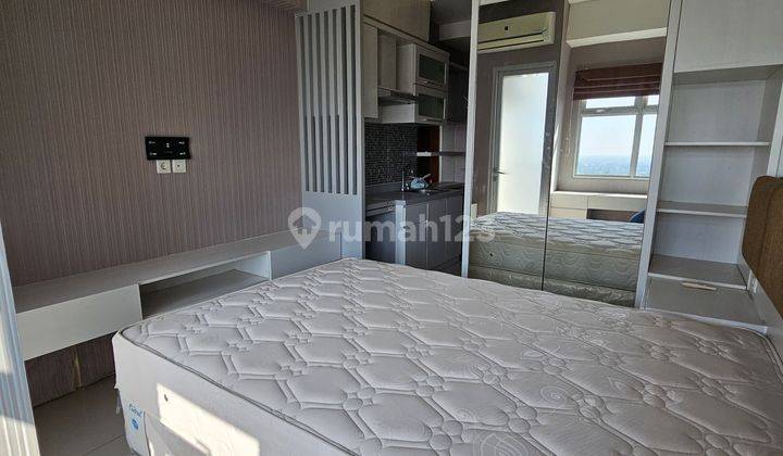 Gunawangsa Merr Studio Furnish Cantik Lantai Tengah Siap Huni 2