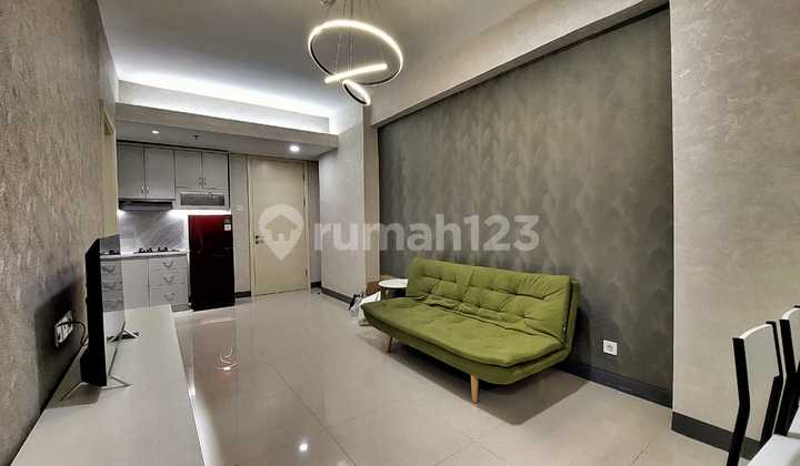Benson 2 Kamar Full Furnish Lantai Rendah Connecting Pakuwon Mall 2