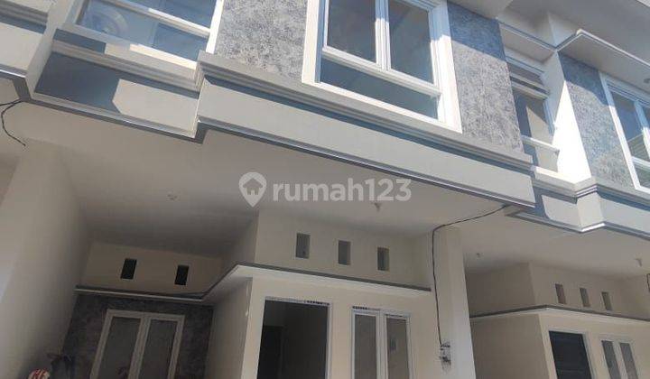 Rumah Ploso Gress 3 Kamar Ada Master Bedroom Dekat Merr Kenjeran 1