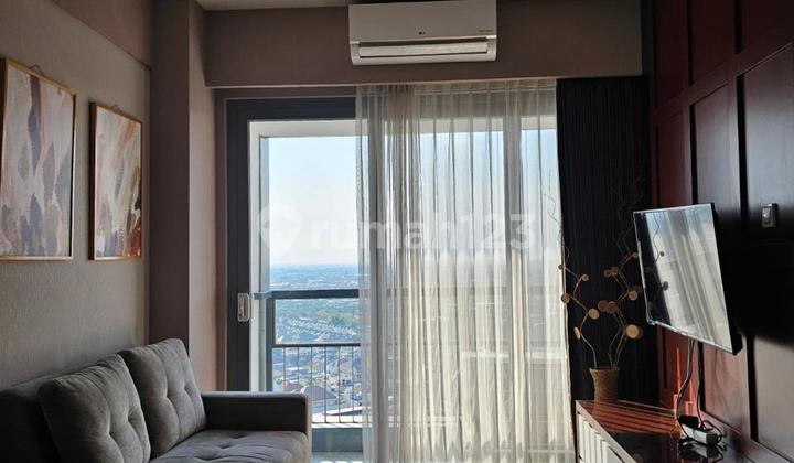 La Viz Mansion 2 Bedroom Full Furnish Pool View Connect Pakuwon Mall 2