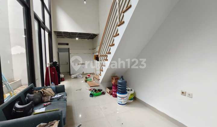 Rumah Cantik Mezzanine 3 Kamar Dekat Tol dan Oerr Siap Huni 2